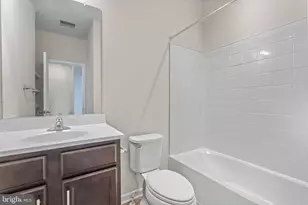 5907 Garden Walk Dr, Frederick, MD 21703 - Photo 24
