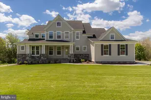 7172 Meadowbrooke Dr, Frederick, MD 21702 - Photo 2