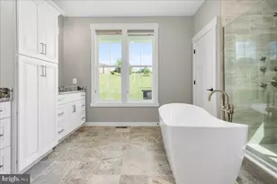 7172 Meadowbrooke Dr, Frederick, MD 21702 - Photo 38