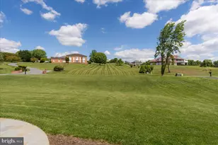 7172 Meadowbrooke Dr, Frederick, MD 21702 - Photo 10