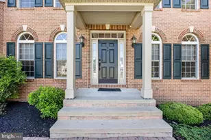 202 Swallow Falls Ct, Walkersville, MD 21793 - Photo 2