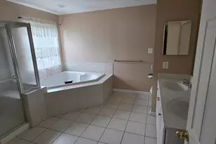 106 Sunlight Dr, Frederick, MD 21702 - Photo 2