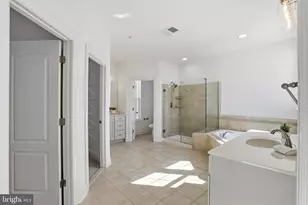 1312 Volunteer Dr, Brunswick, MD 21716 - Photo 18