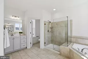 1312 Volunteer Dr, Brunswick, MD 21716 - Photo 16