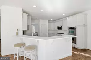 1312 Volunteer Dr, Brunswick, MD 21716 - Photo 4