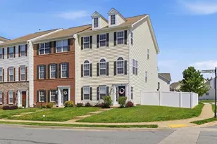 322 East Wainscot Drive, New Market, MD 21774 - Photo 2