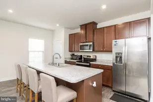 10605 Brewerton Ln, New Market, MD 21774 - Photo 4