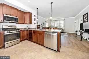 6032 Forum Sq, Frederick, MD 21703 - Photo 10