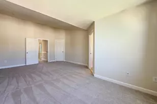 2054 Spring Run Cir, Frederick, MD 21702 - Photo 28