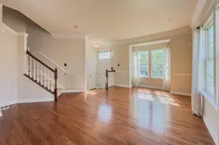 2054 Spring Run Cir, Frederick, MD 21702 - Photo 4