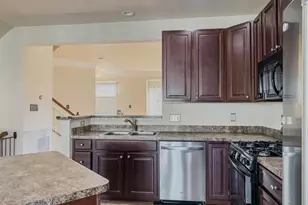 2054 Spring Run Cir, Frederick, MD 21702 - Photo 8