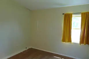909 Oak St, Frederick, MD 21703 - Photo 10
