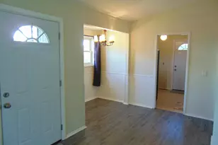 909 Oak St, Frederick, MD 21703 - Photo 24