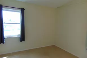 909 Oak St, Frederick, MD 21703 - Photo 6