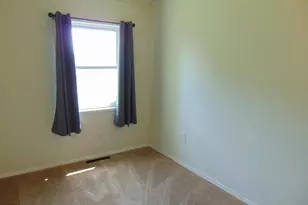 909 Oak St, Frederick, MD 21703 - Photo 8