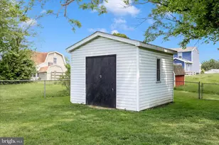 205 E G St, Brunswick, MD 21716 - Photo 46