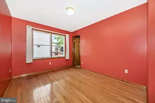 205 E G St, Brunswick, MD 21716 - Photo 8
