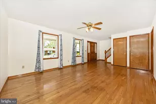 205 E G St, Brunswick, MD 21716 - Photo 4