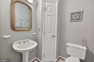 1600 Bolton St, Frederick, MD 21702 - Photo 14