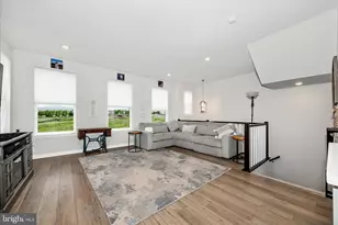 2010 Alice Ct, Frederick, MD 21702 - Photo 8