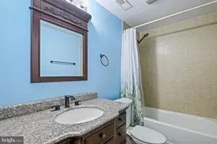 9678 Royal Crest Cir, Frederick, MD 21704 - Photo 30