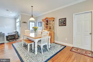 9678 Royal Crest Cir, Frederick, MD 21704 - Photo 8