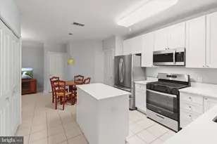 2520 Waterside Dr, Frederick, MD 21701 - Photo 18