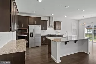 831 Foundry St, Frederick, MD 21701 - Photo 10