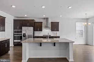 831 Foundry St, Frederick, MD 21701 - Photo 8