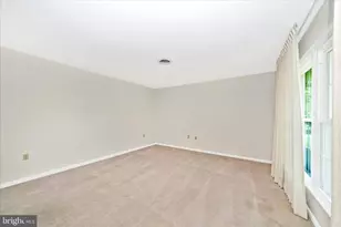 9496 Pocono Dr, Frederick, MD 21702 - Photo 8