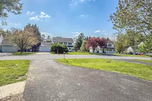 3910 Red Leaf Ct, Point of Rocks, MD 21777 - Photo 6