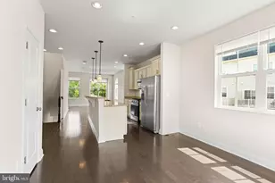 635 E Church St, Frederick, MD 21701 - Photo 4