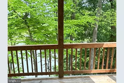 10310 Iliamna Court, New Market, MD 21774 - Photo 2