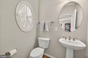 3044 Palatine Dr, Frederick, MD 21701 - Photo 12
