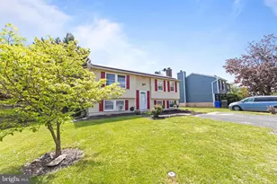 1603 Dogwood Dr, Frederick, MD 21701 - Photo 2