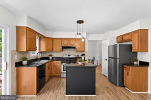 202 Winter Brook Ct, Walkersville, MD 21793 - Photo 8