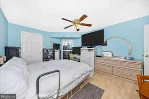 2505 Shelley Cir, Frederick, MD 21702 - Photo 18