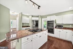 6309 Knollwood Dr, Frederick, MD 21701 - Photo 14