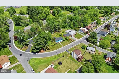 603 W B Street, Brunswick, MD 21716 - Photo 30