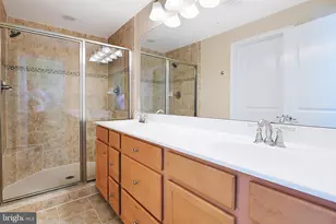 9200 Landon House Wy, Frederick, MD 21704 - Photo 12