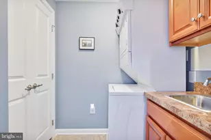 9200 Landon House Wy, Frederick, MD 21704 - Photo 16