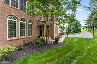 9710 Woodfield Ct, New Market, MD 21774 - Photo 2