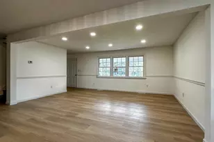 6783 Sunnybrook Dr, Frederick, MD 21702 - Photo 4