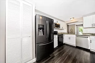 572 Hollyberry Way, Frederick, MD 21703 - Photo 10