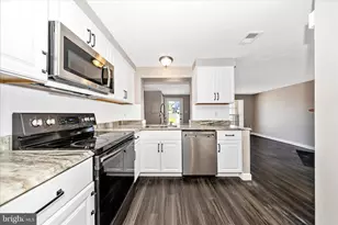 572 Hollyberry Way, Frederick, MD 21703 - Photo 12