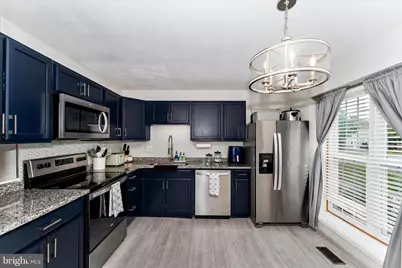 5798 Sunset View Ln, Frederick, MD 21703 - Photo 8
