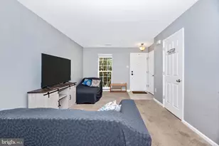 605 Tivoli Rd, Frederick, MD 21703 - Photo 4