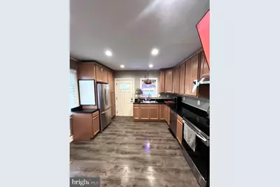 250 E 7th Street, Frederick, MD 21701 - Photo 2