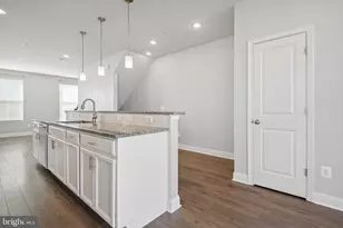 7166 Proclamation Pl, Frederick, MD 21703 - Photo 6