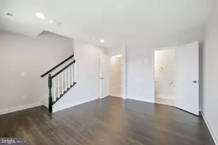 527 E 7th St, Frederick, MD 21701 - Photo 6